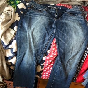 Size 10 American eagle kick boot stretch jeans
